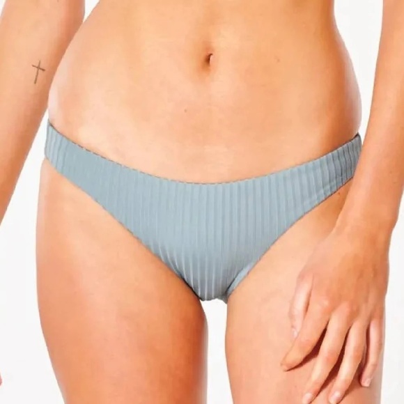 ☀️RIP CURL☀️ SURF TRIP ONE SHOULDER CROP PREMIUM SURF CHEEKY PANT BIKINI SET - Picture 8 of 13